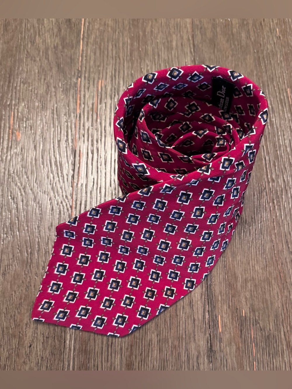 Dior Men's Magenta Geometric Silk Tie